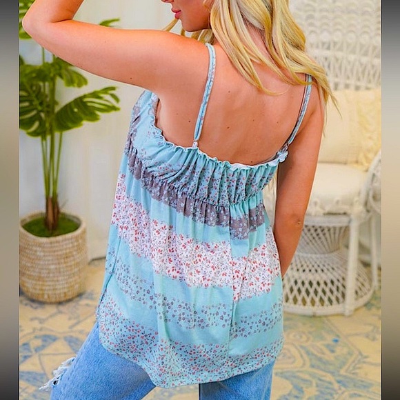 🆕🌿💙GEE GEE: MULTI COLOR PRINT TANK TOP WITH RUFFLE DETAILING SMALL - Picture 2 of 2